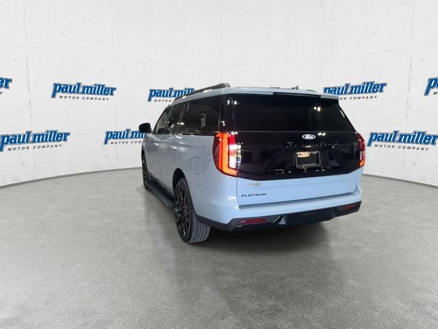 New 2027 Gray Ford Platinum image 9