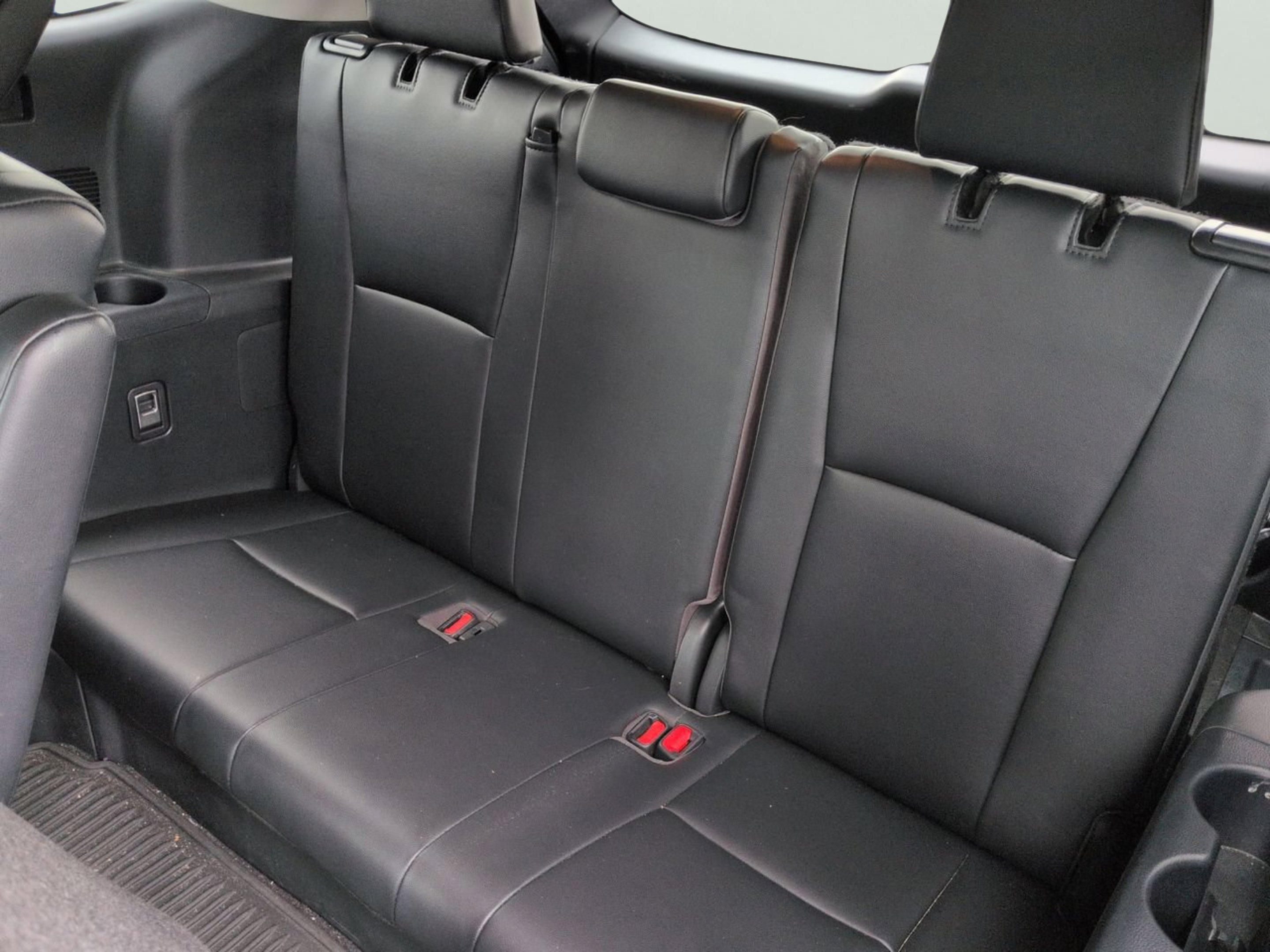 Used 2023 Moon Dust Toyota XLE image 16