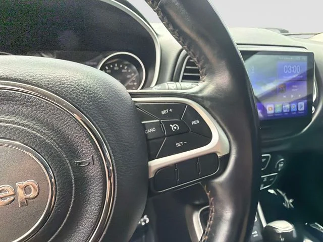 Used 2019 Red Jeep Latitude image 55