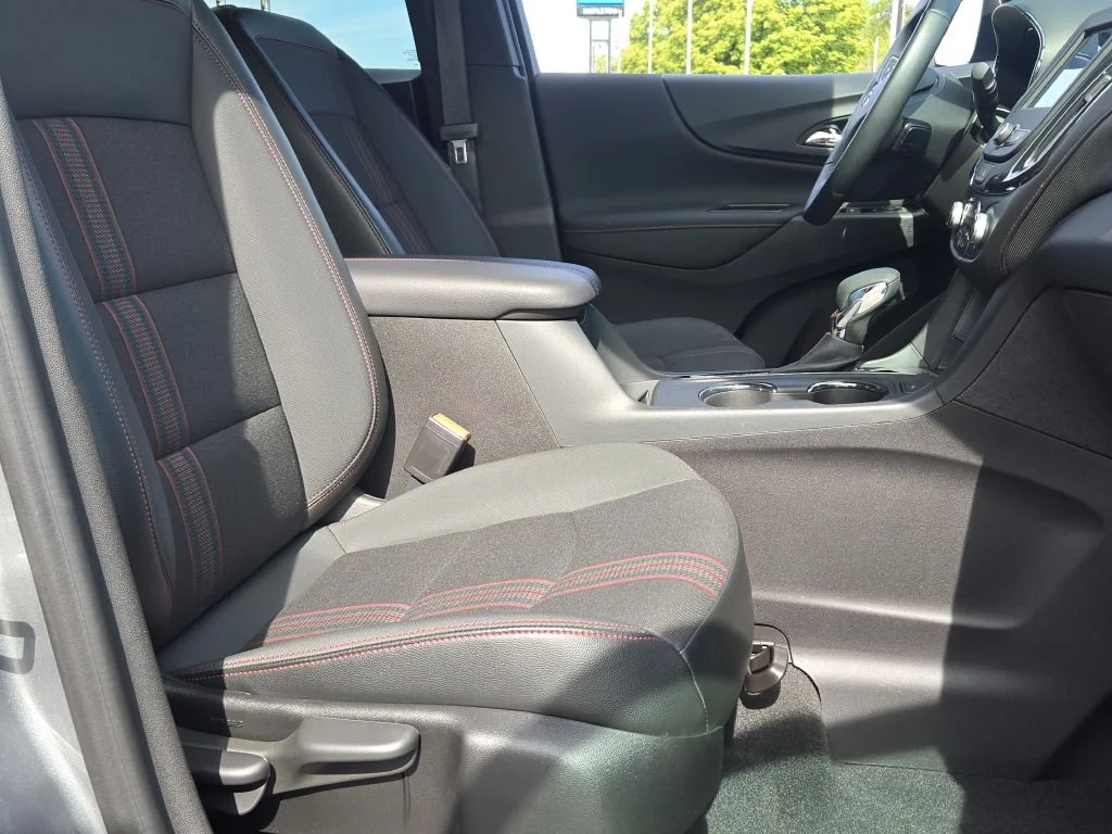 Used 2024 Gray Chevrolet RS image 6