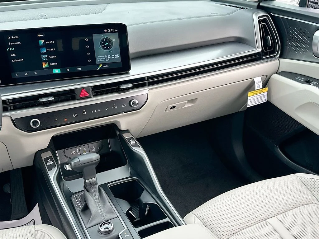 2026 Kia Sorento S - Photo 22