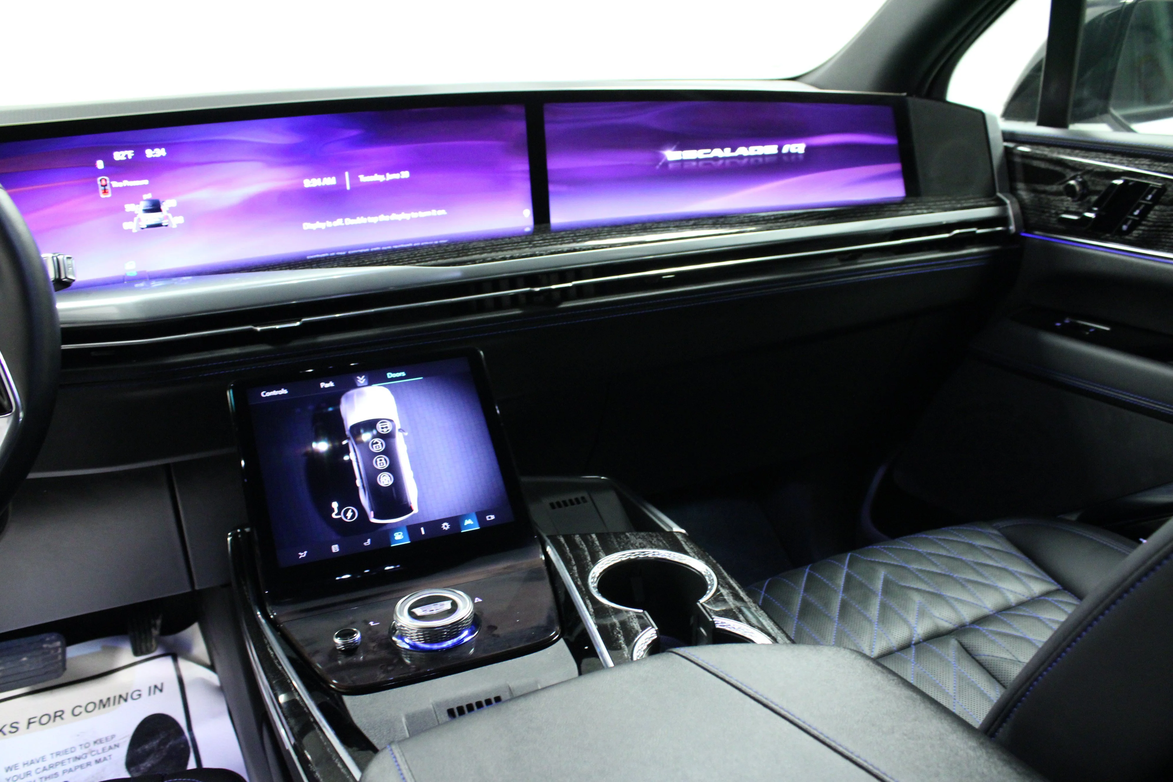 Used 2025 Summit White Cadillac Sport 1 image 20