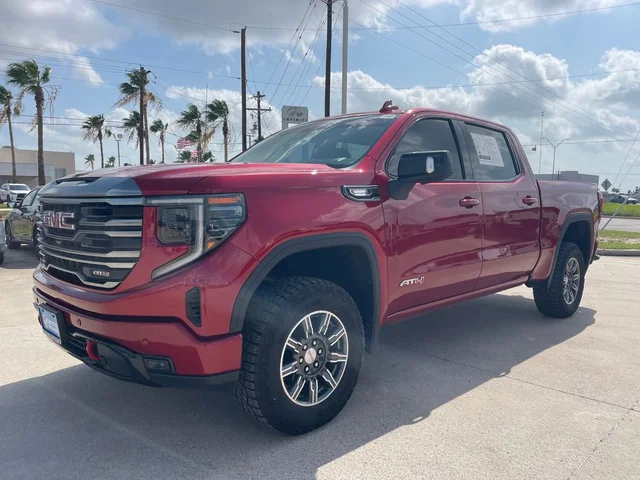 2024 GMC Sierra 1500 AT4