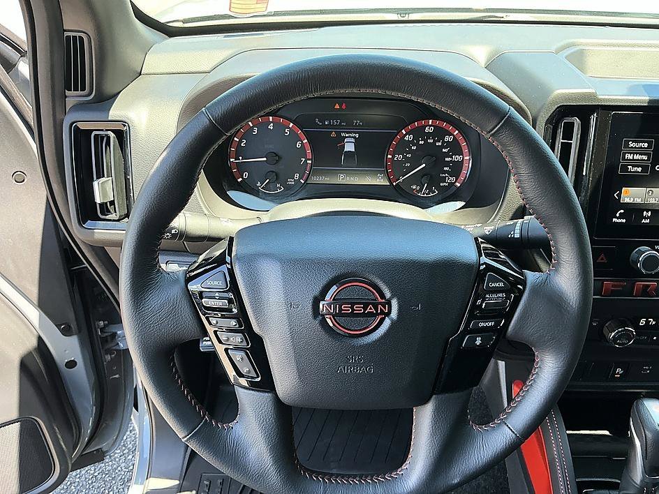 Used 2025 Boulder Gray Pearl Nissan PRO-4X image 15