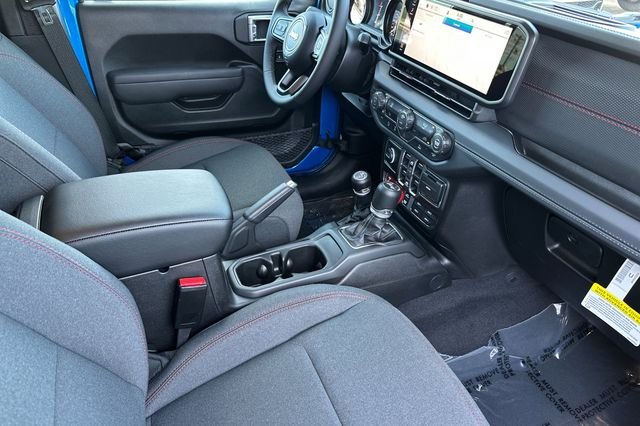 New 2026 Hydro Blue Pearlcoat Jeep Rubicon image 17