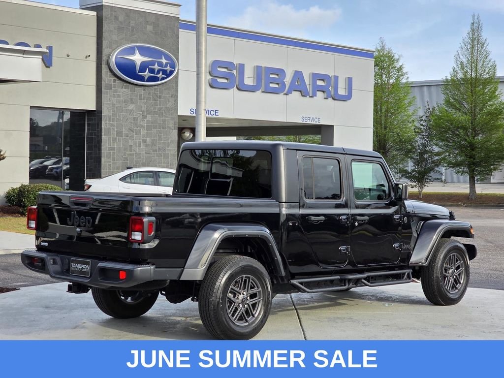 Used 2024 Black Jeep Sport S image 5