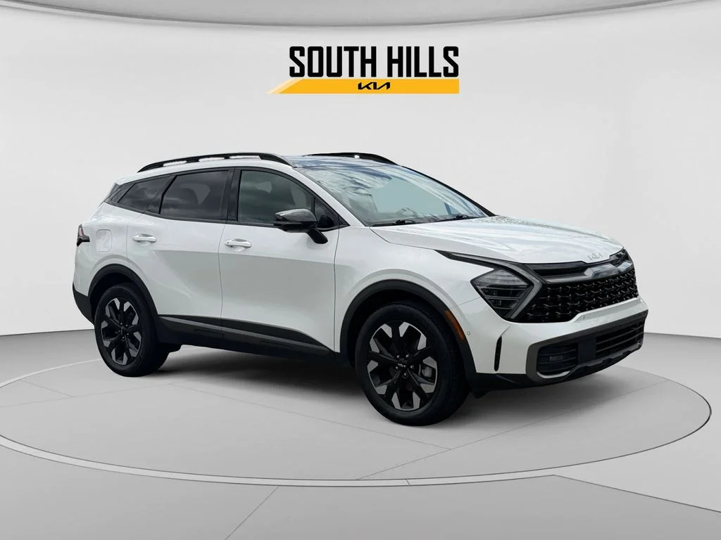 Certified Used 2023 White Kia X-Line Prestige image 7