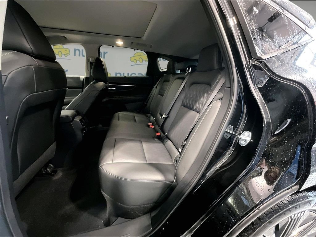 New 2026 Black Nissan Platinum image 10