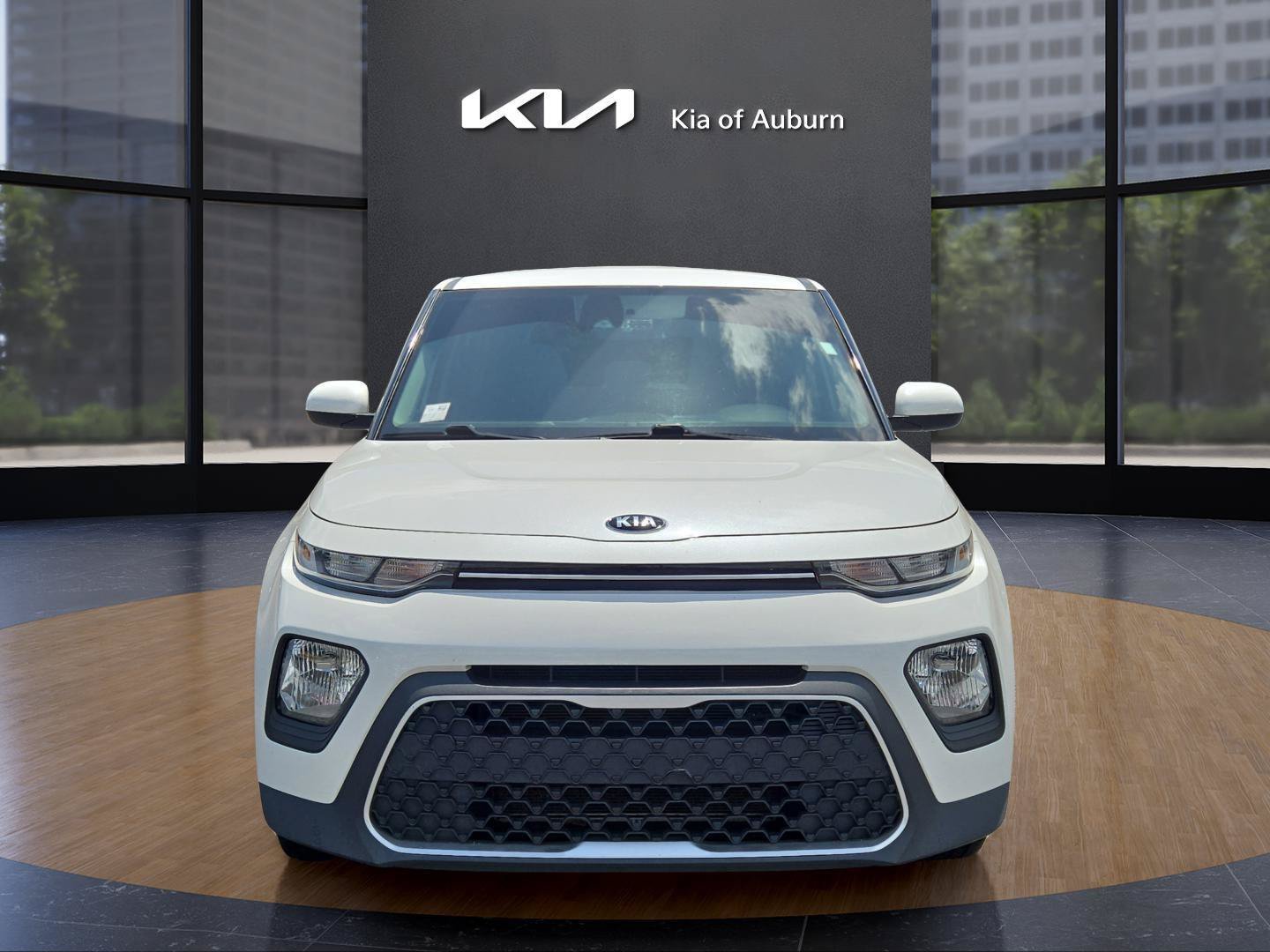 Used 2020 White Kia S image 2
