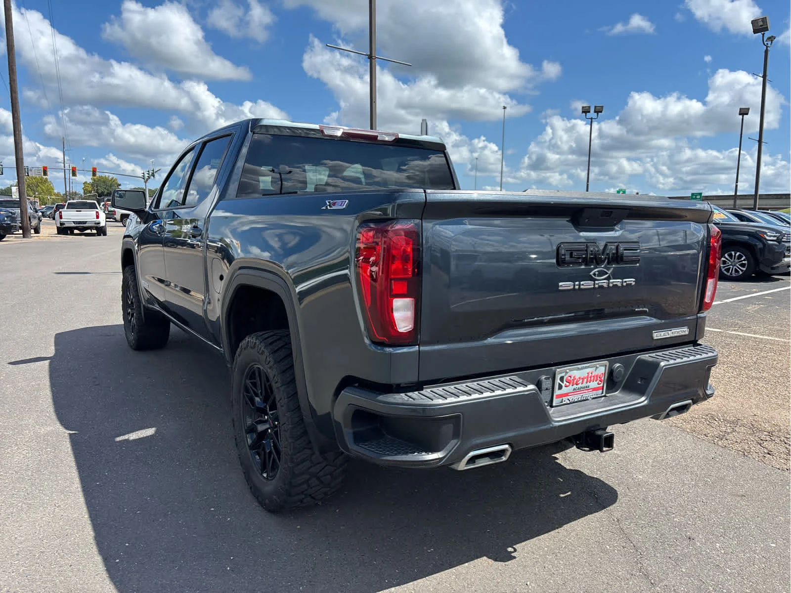 Used 2021 DARK SKY METALLIC GMC Elevation image 5