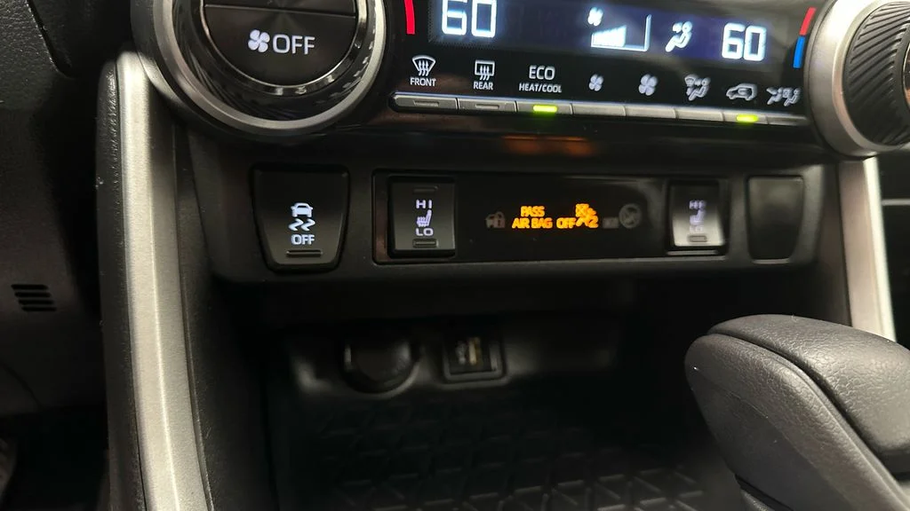 Used 2024 Red Toyota XLE image 22