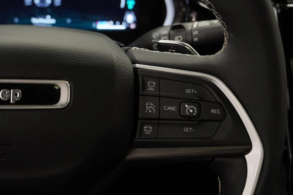 Used 2022 Gray Jeep 4xe image 41