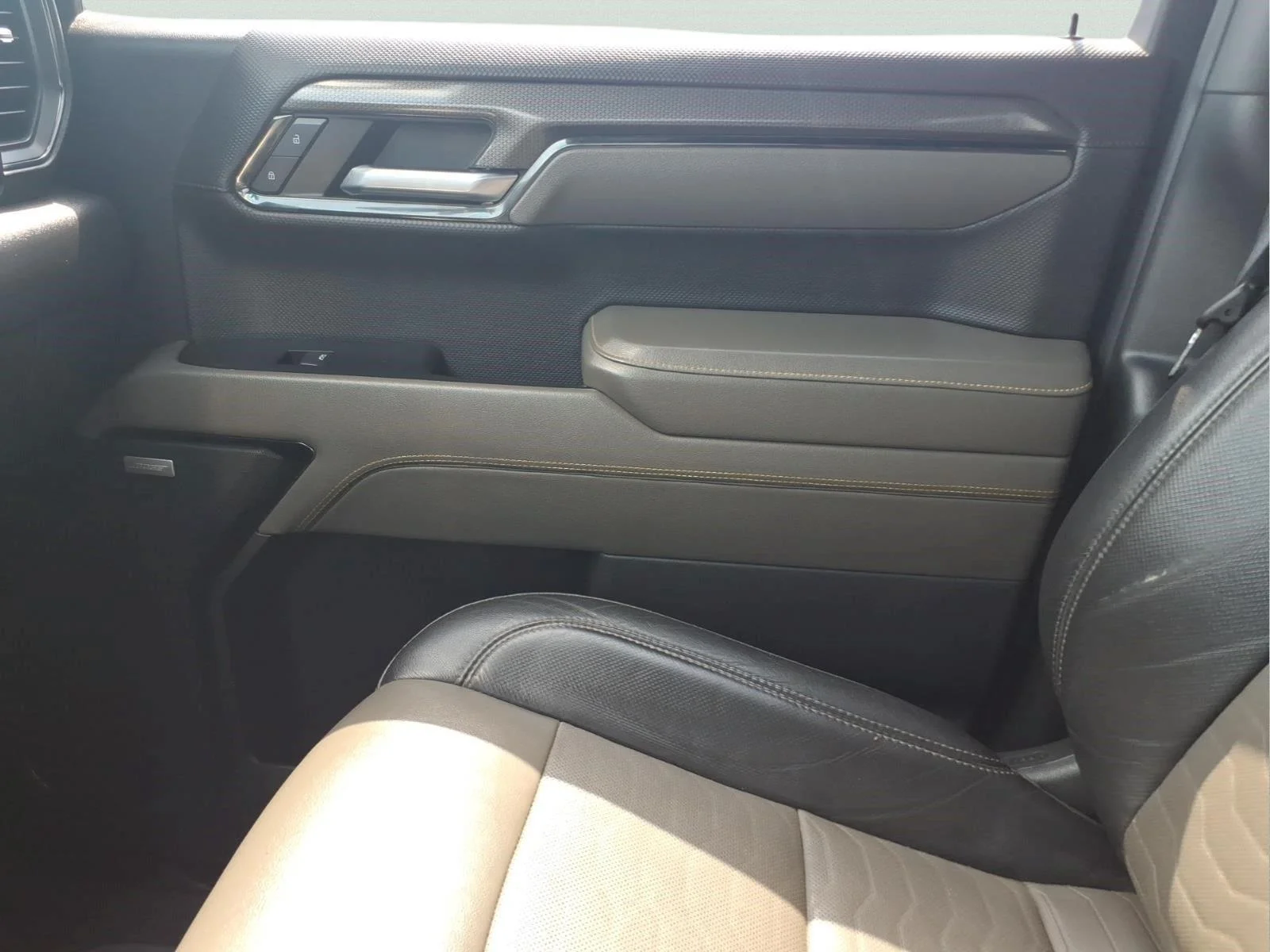 Used 2023 Red Hot Chevrolet ZR2 image 27