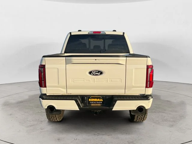 Used 2025 White Ford Lariat image 5