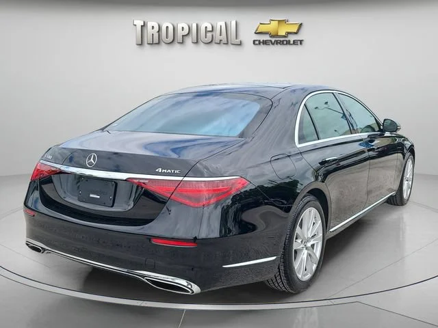 Used 2025 Black Mercedes-Benz S 500 image 3