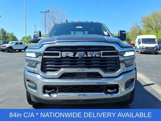 New 2026 Granite Crystal Metallic Clearcoat RAM Tradesman image 2