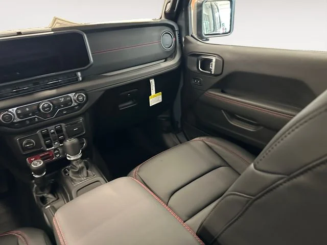 2025 Jeep Wrangler 4-Door Rubicon - Photo 11