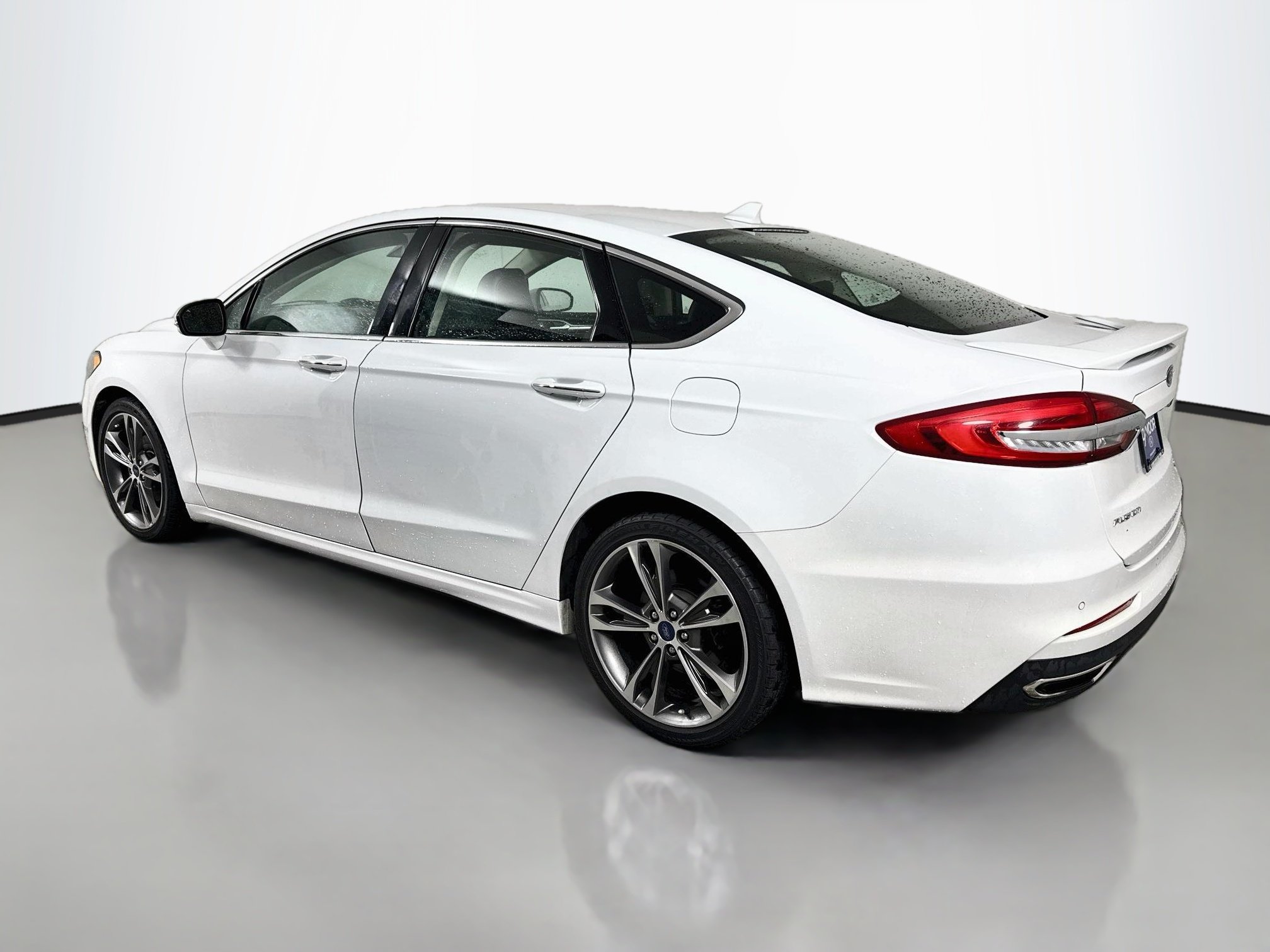 Used 2020 Oxford White Ford Titanium image 5