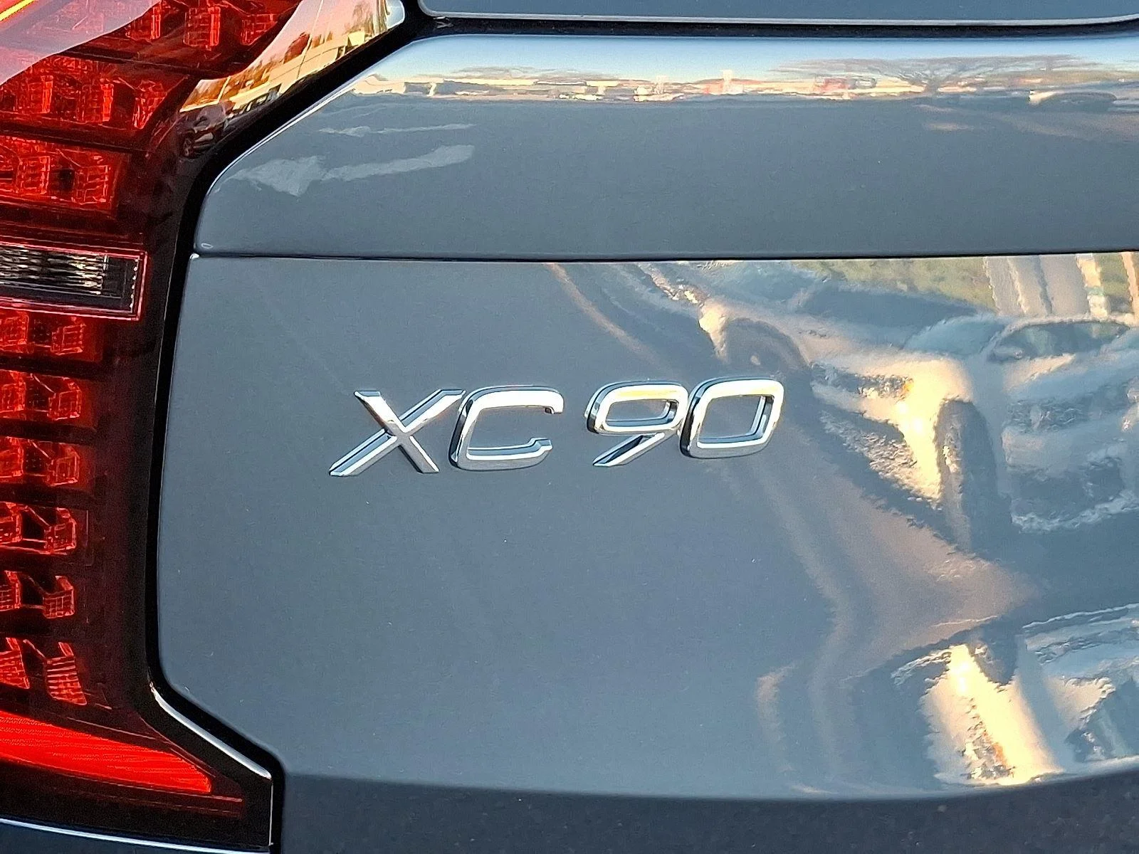 Used 2026 Denim Blue Metallic Volvo Plus image 22