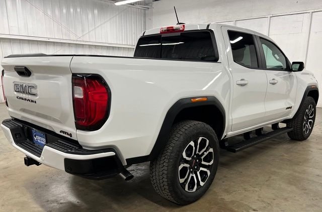 Used 2026 White GMC AT4 image 6
