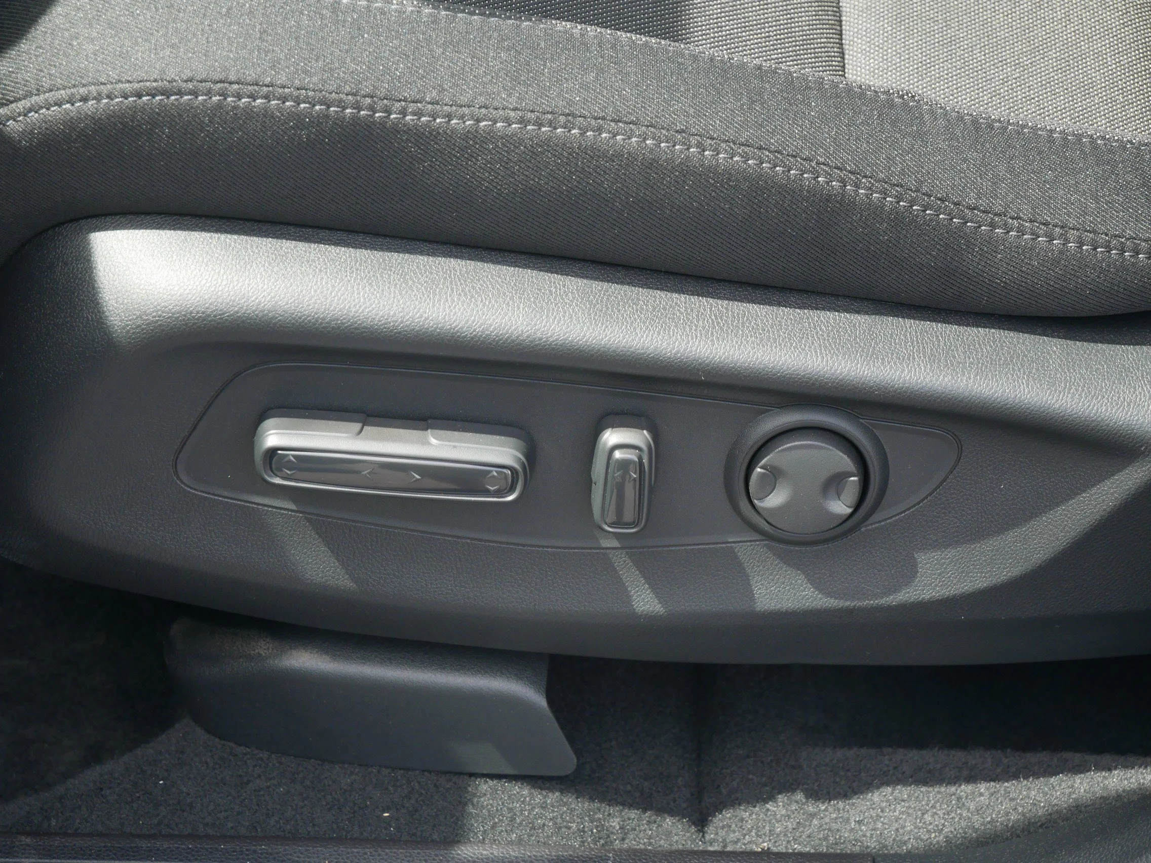 New 2026 Urban Gray Pearl Honda EX image 15