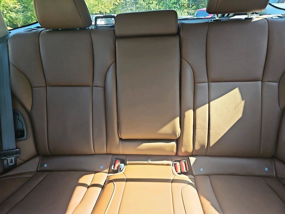 Used 2025 Magnetite Gray Metallic Subaru Touring XT image 22