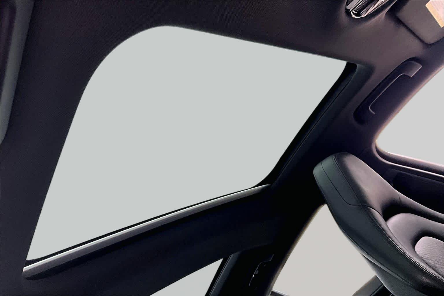 Used 2020 Carrara White Metallic Porsche 4 image 14