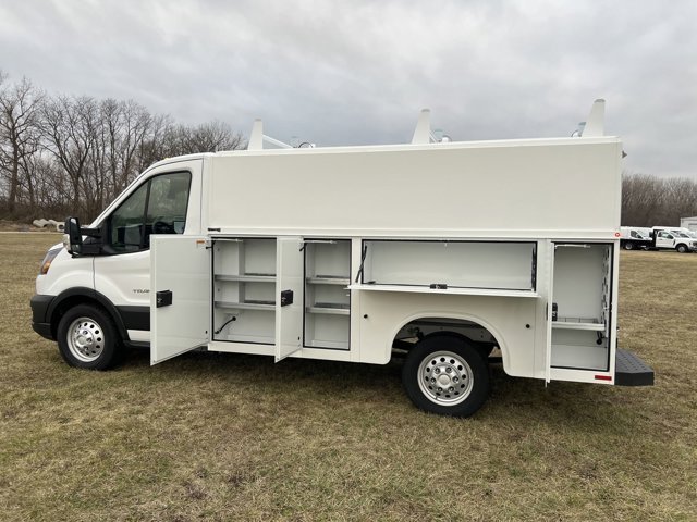 Used 2024 Oxford White Ford T350 AWD SRW image 25