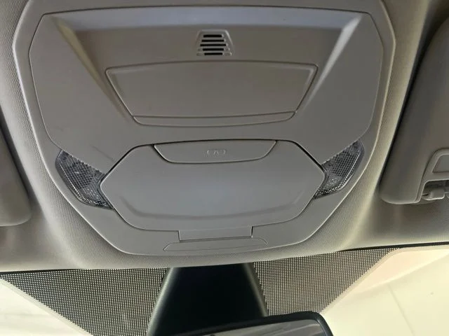 Used 2019 Sea Green Ford SEL image 20