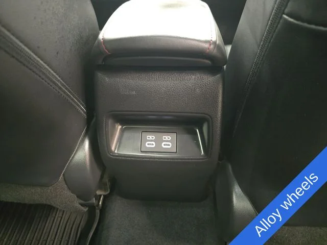 Used 2025 UNDERGROUND Toyota XSE image 13