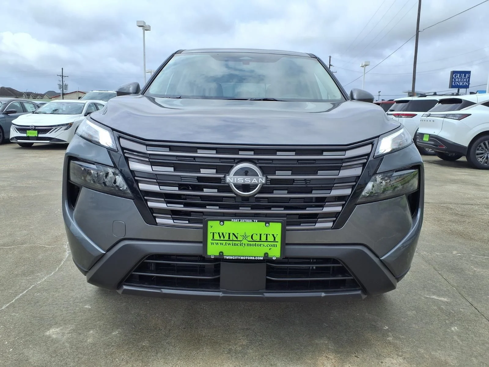 New 2026 Gray Nissan SV image 3