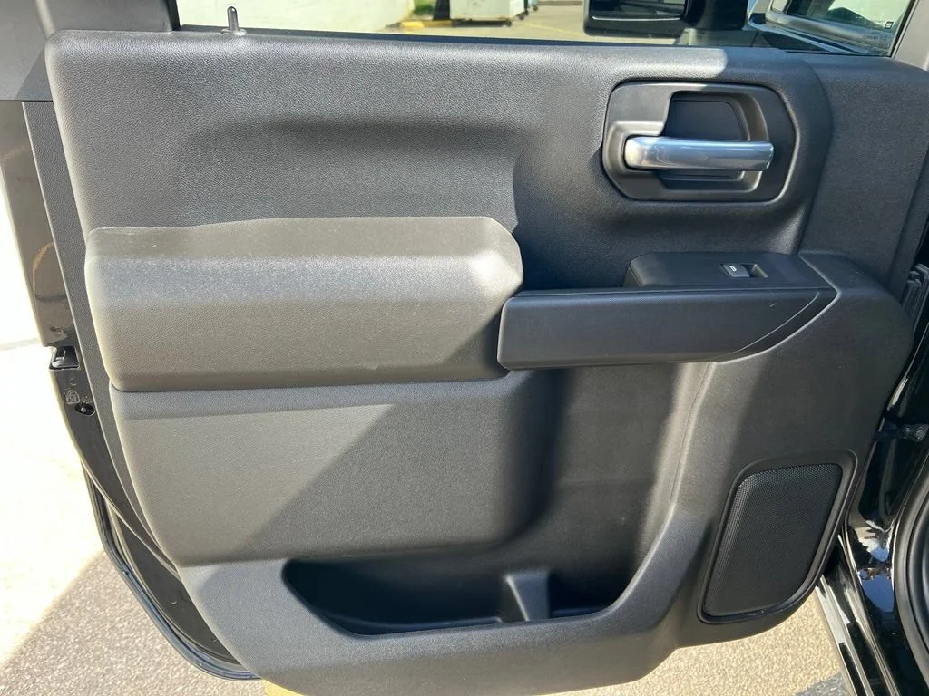 Used 2024 Black Chevrolet Custom image 20
