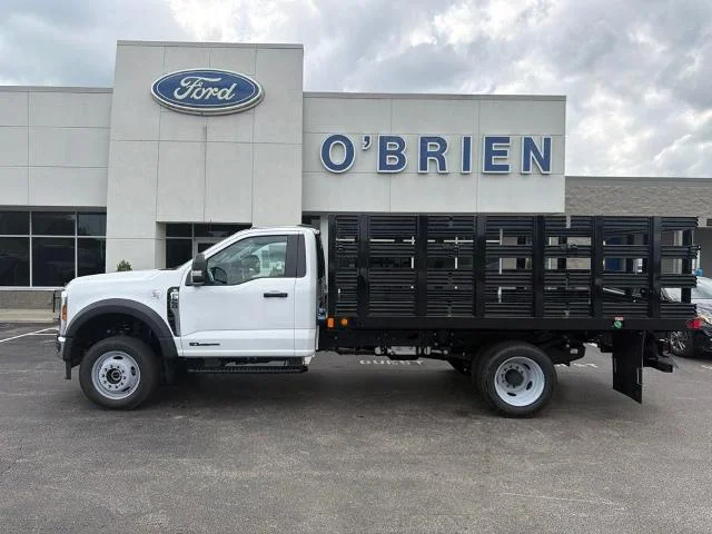 New 2026 Oxford White Ford F-550® XL image 24