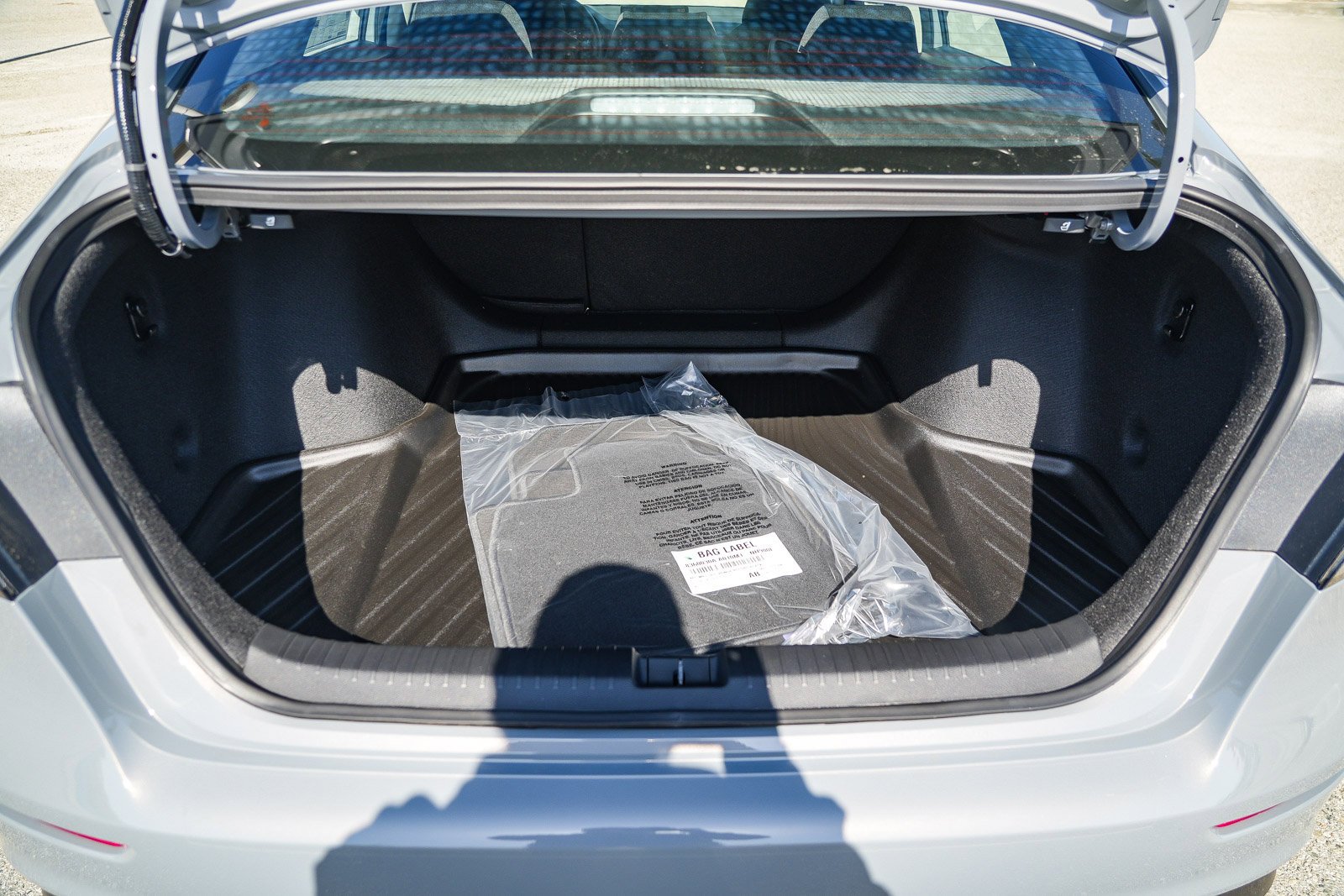 New 2026 Urban Gray Pearl Honda SE image 12