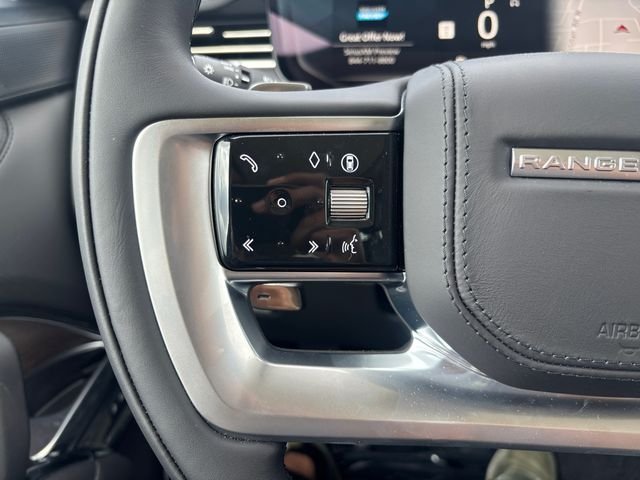 New 2026 Santorini Black LAND ROVER SE image 22