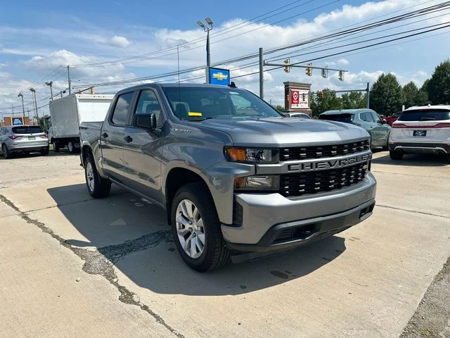 Used 2020 Gray Chevrolet Custom image 11
