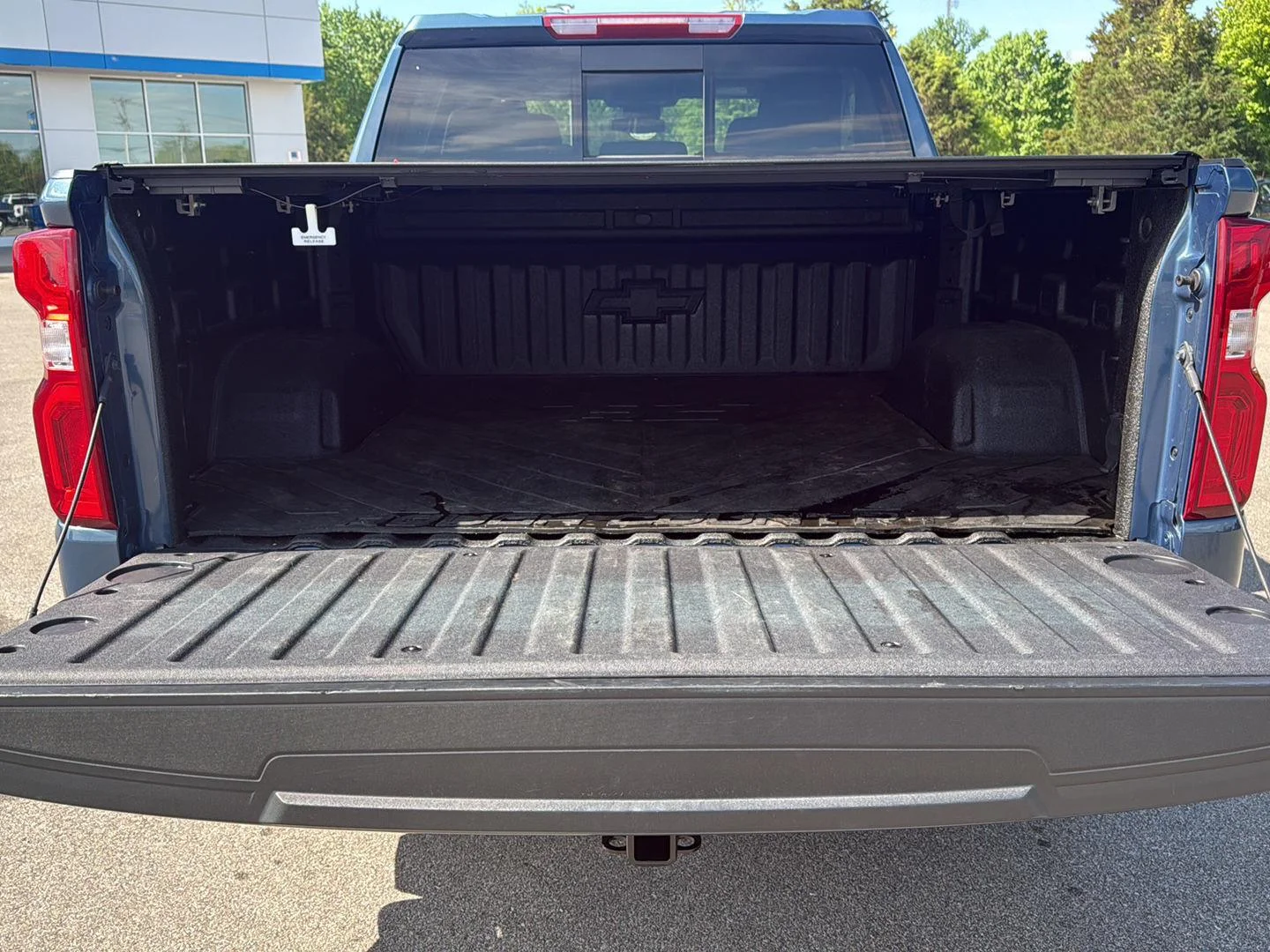 Used 2024 Lakeshore Blue Metallic Chevrolet RST image 13