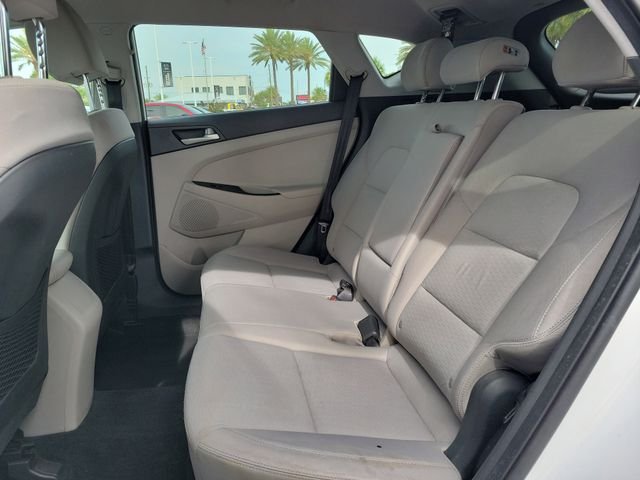 Used 2020 White Hyundai Value image 11