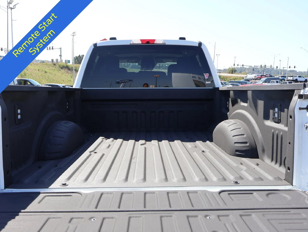 2026 Ford F-250 Super Duty XLT - Photo 15