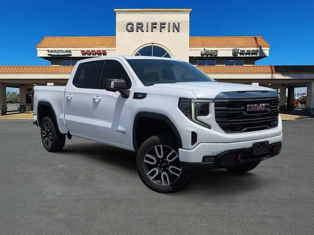 2023 GMC Sierra 4WD Crew Cab Short Box AT4's photo