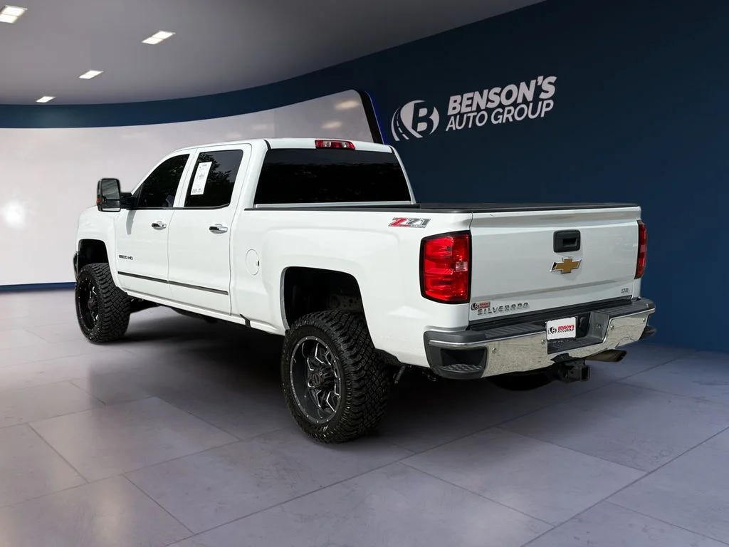 Used 2017 White Chevrolet LTZ image 3