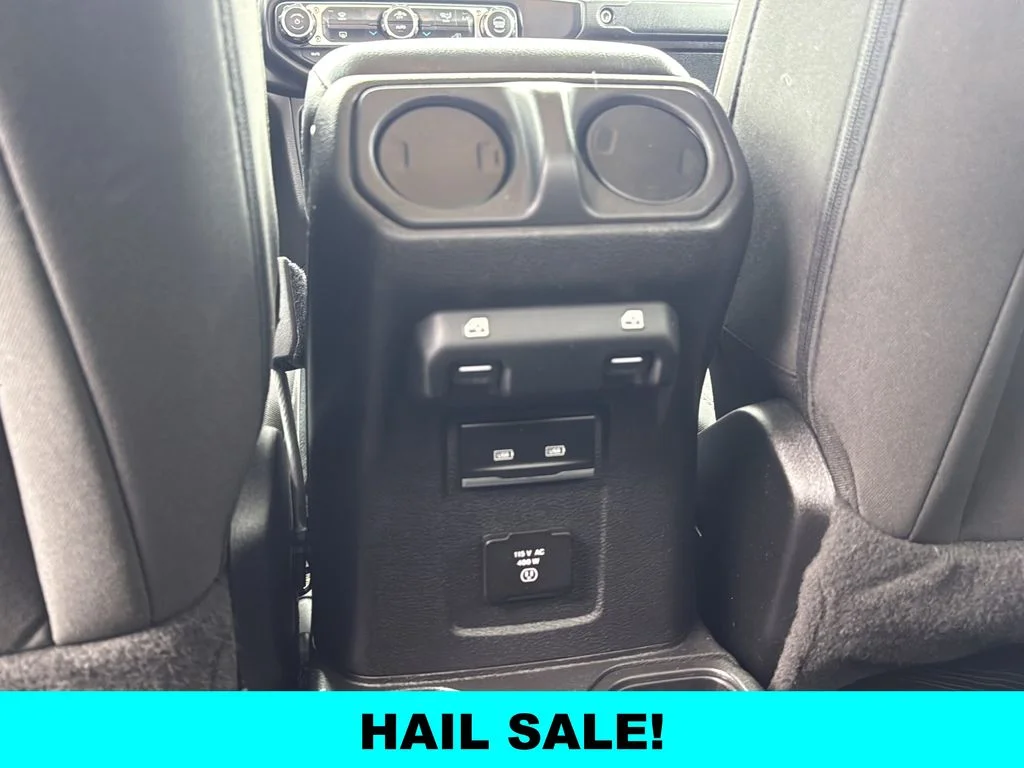 Used 2023 Silver Jeep Sport S image 17
