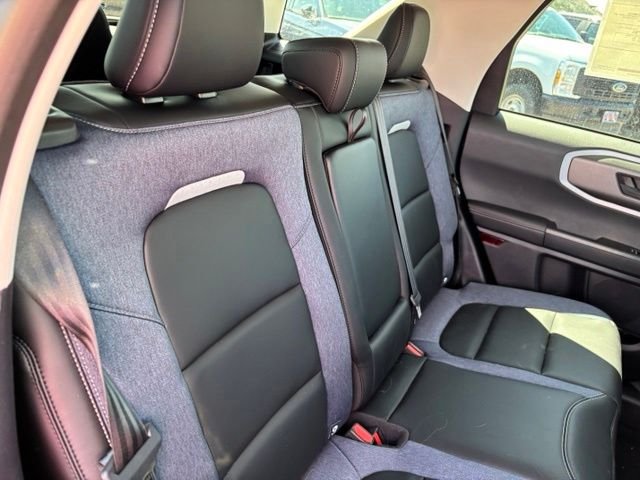 New 2026 Velocity Blue Metallic Ford Outer Banks® image 20