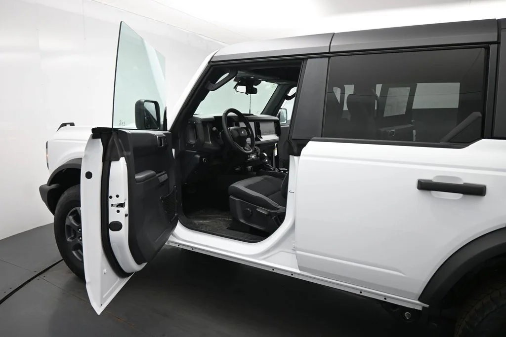 New 2026 White Ford Big Bend image 8