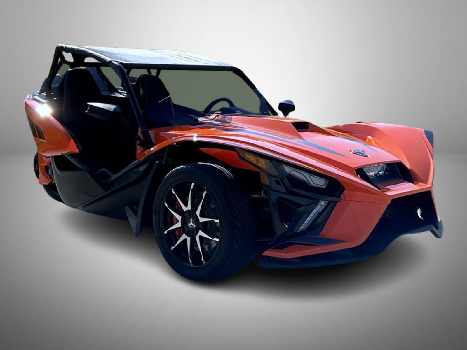 Used 2023 Orange Polaris R image 3