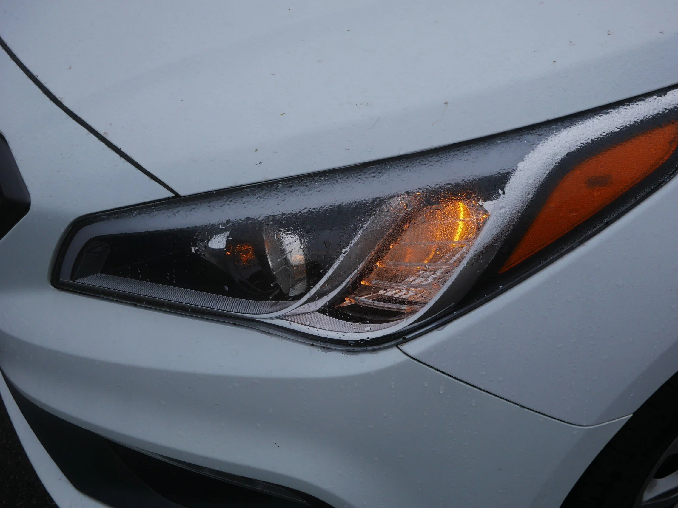 Used 2017 Quartz White Pearl Hyundai Limited image 15