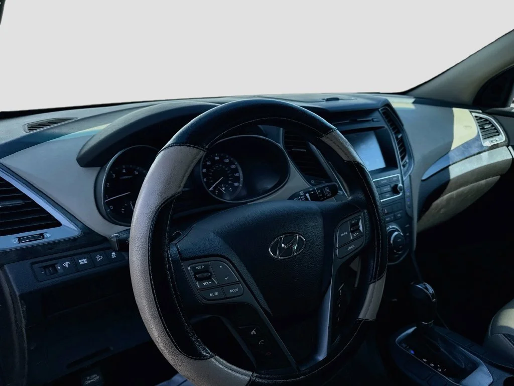 Used 2017 Brown Hyundai 2.4 Base image 10