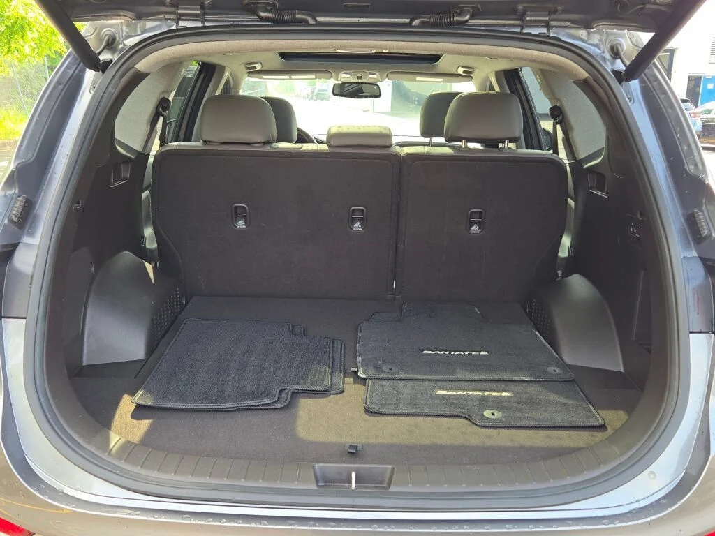 Used 2019 Gray Hyundai Limited image 18