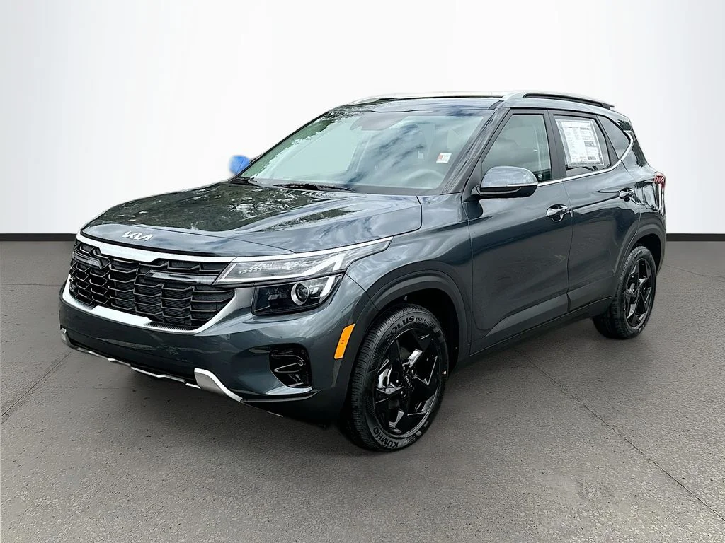 New 2026 Gravity Gray Kia EX image 3