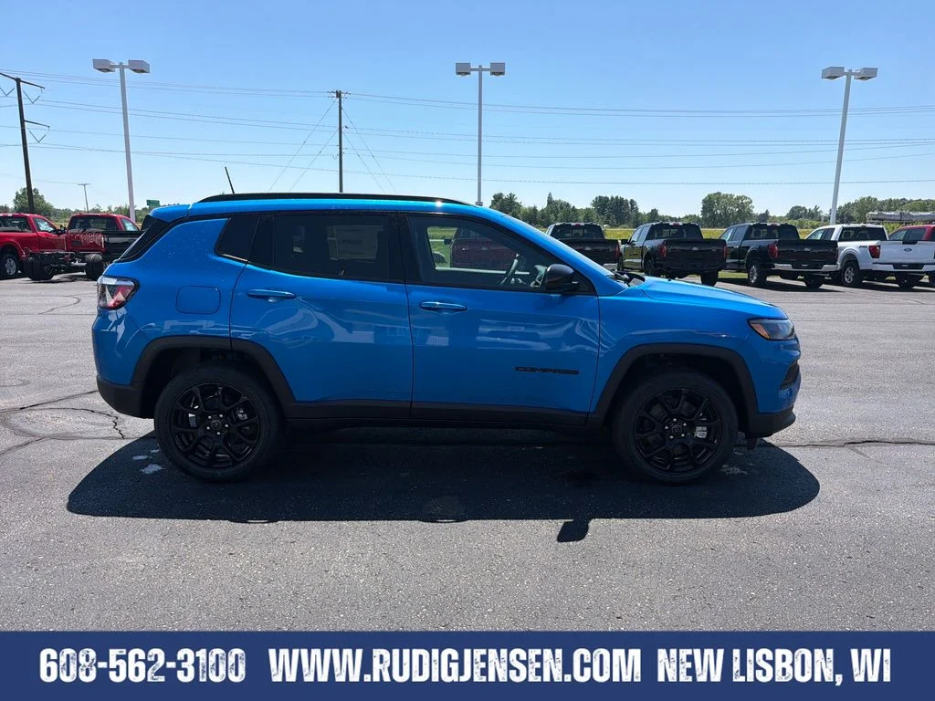 New 2026 Hydro Blue Pearlcoat Jeep Latitude image 6